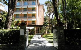 Hotel Mediterraneo